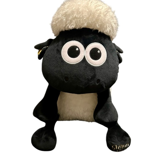 Shaun the Sheep Fluffy Black & White Plush Sheep - Picture 2 of 5